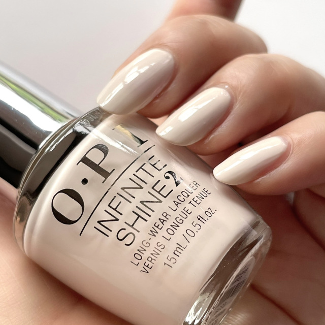 Opi Infinite Shine インフィニット シャイン Isl N77 Coastal Sandtuary コースタル サンドチュアリー 15ml アイボリー ホワイト マット マニキュア ポリッシュ ネイル 速乾 夏ネイル 夏カラー ペディキュア