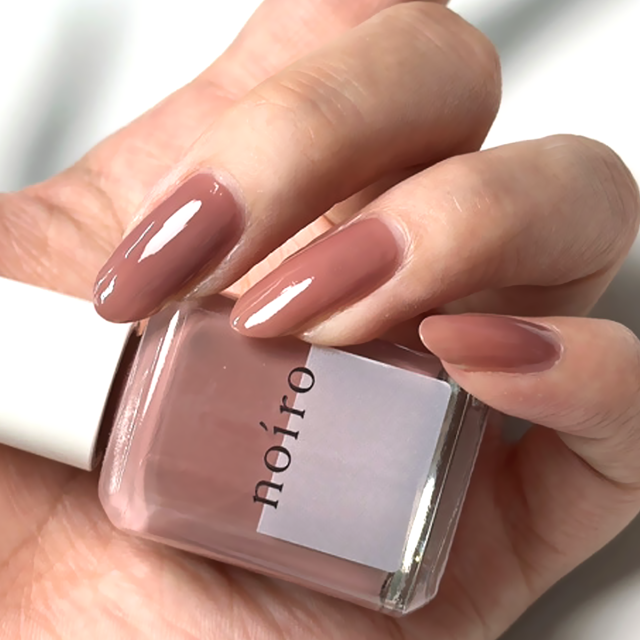 noiro ノイロ ネイルカラー S005 raspberry cocoa 11ml 爪に