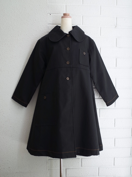 Little Creative Factory　丸襟ワックスワイドコート