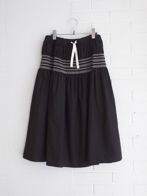 SOFIE D'HOORE　SAUDAD　レディース　スモッキング刺繍コットンフランネルロングスカート