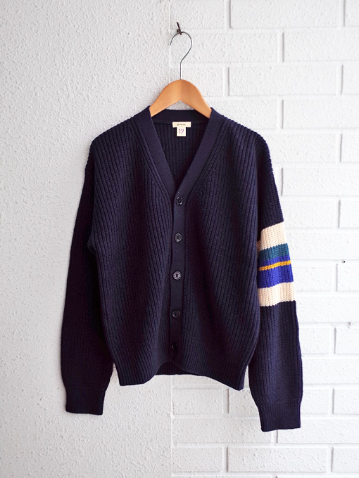 bellerose kids　ベルローズキッズ　Vネックニットカーディガン