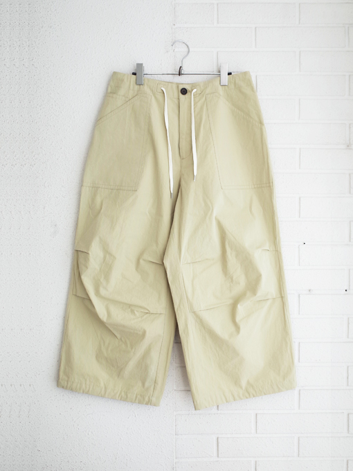 バギーパンツ　ワイドパンツ　bellerose woman　JIKCO