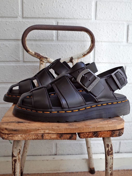 Dr Martens ドクターマーチン Kassion フィッシャーマンサンダルotti