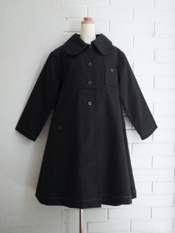 Little Creative Factory　丸襟ワックスワイドコート