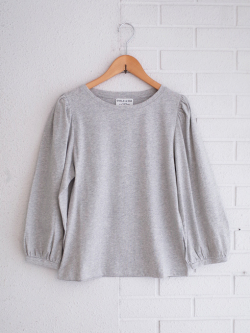 フランスブランド　emile et ida woman 　エミールエイダ　CAYDA　Ecru long-sleeved organic cotton T-shirt　パフスリーブ長袖Tシャツ