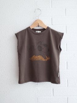 weekend house kids.　Lazy dog t-shirt no sleeve　プリントノースリーブＴシャツ