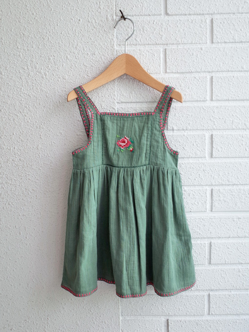 エミールエイダ emile et ida emile et ida バラ刺繍エプロン
