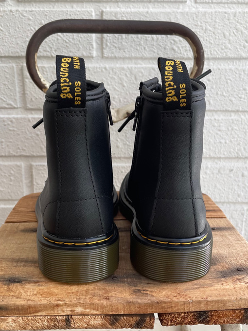 Dr. Martens 1460J キッズ 8ホールシューズ OTTI オッティ パリや 
