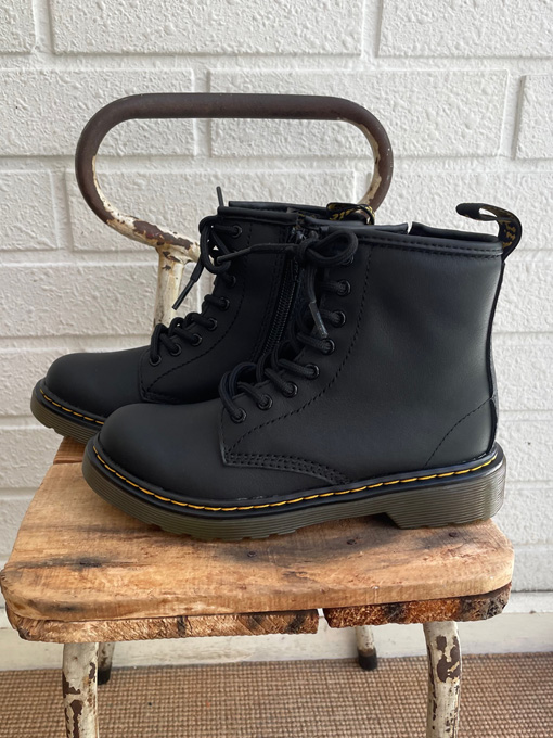 Dr. Martens 1460J キッズ 8ホールシューズ OTTI オッティ パリ