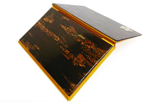 秋田の伝統工芸品「樺細工」製,カードケース。桜皮細工,ネット通販