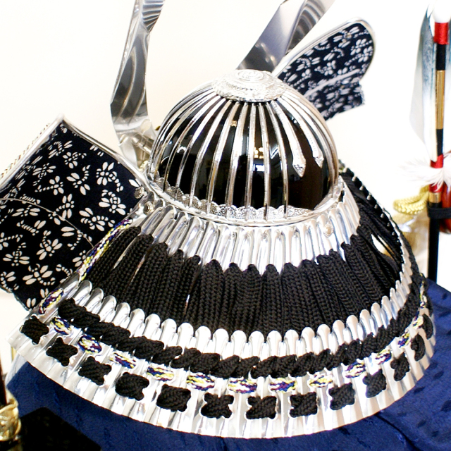 五月人形,久月,兜,家紋,ケース,アクリル,ガラス,コンパクト,K956-1