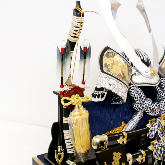 五月人形,久月,兜,家紋,ケース,アクリル,ガラス,コンパクト,K956-1