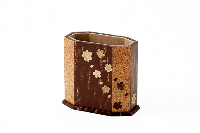 秋田伝統工芸品 藤木商店 櫻皮細工 山水画文箱 漆 （秋田の伝統工芸品 
