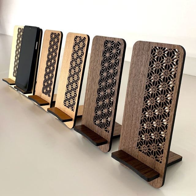 木工芸スマートフォンスタンド（A品/在庫品）木製 組子風 工芸品 母の