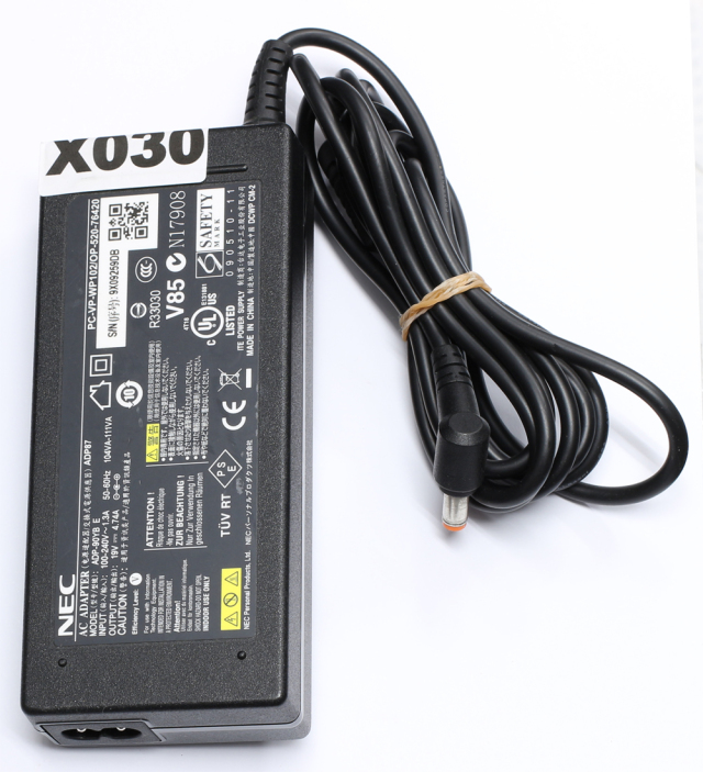 ジャンク品 NEC ADP87 ADP-90YB E/PC-VP-WP102　19V-4.74A センター+ 保証無