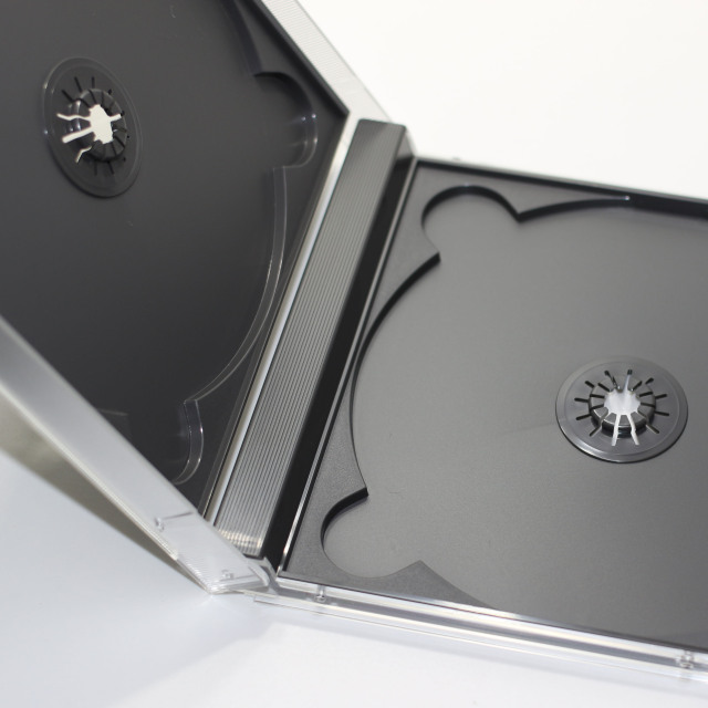 入手困難な2枚収納DUOケースばら売り販売中！DUOケースを買うなら