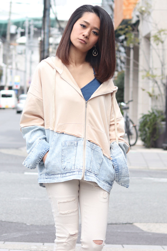 デニム コンビ パーカー ジップアップ ジップパーカー レディース デニムパーカー ショート丈 パーカー ダメージ ビッグ ビッグシルエット おしゃれ かっこいい オーバーサイズ ゆったり スウェット 大きめ 大きいサイズ ペアルック カップル ブランド ファッション 人気 春 デニム コンビ パーカー ジップアップ ジップパーカー レディース デニムパーカー ショート丈 パーカー ダメージ ビッグ ビッグシルエット おしゃれ かっこいい オーバーサイズ ゆったり スウェット 大きめ 大きいサイズ ペアルック カップル ブランド ファッション 人気 春