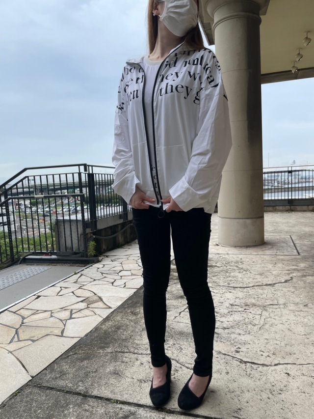【 Jeans】シグネチャーバックロゴ パーカー（送料込み) COOKJEANS クックジーンズ メッセージ ジップ パーカー(Unisex