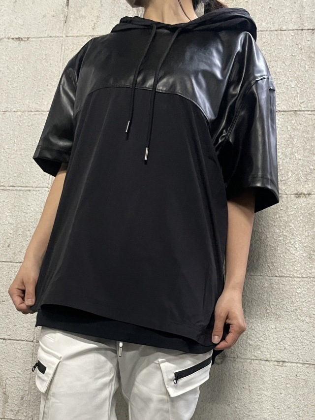 JUICY COUTURE 黒 フード付き半袖パーカー M COOKJEANS クックジーンズ PUコンビ 半袖パーカー(Unisex/ユニ