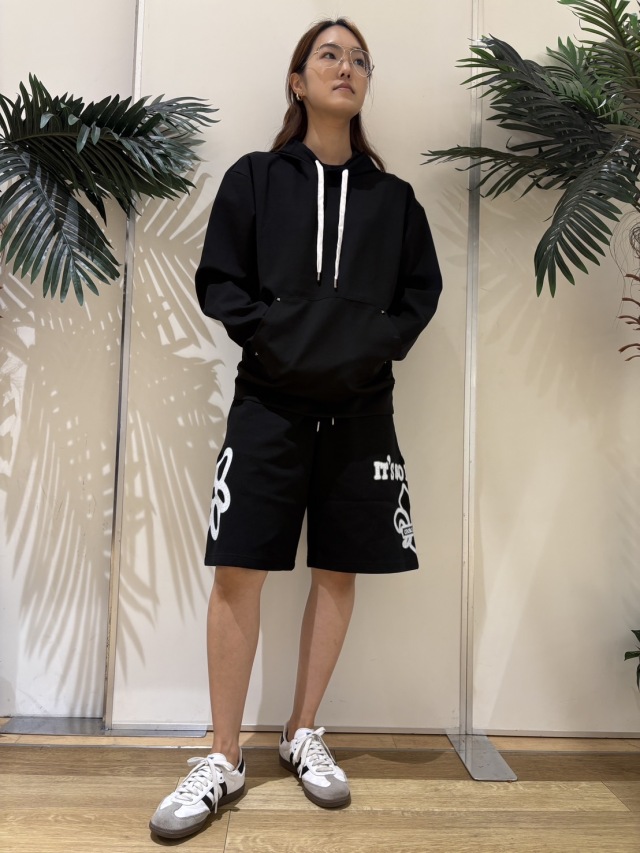 COOKJEANS クックジーンズ COOK 刺繍入りフードパーカー(unisex