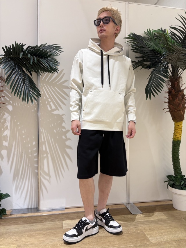 COOKJEANS クックジーンズ COOK 刺繍入りフードパーカー(unisex