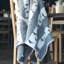 ラプアンカンクリのウールブランケット