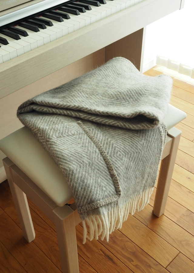 ラプアンカンクリ/ポケットショール/MARIA/グレーホワイト