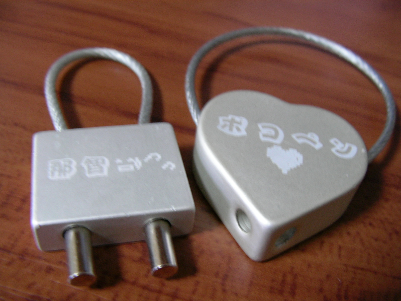 アルミ　キーリング