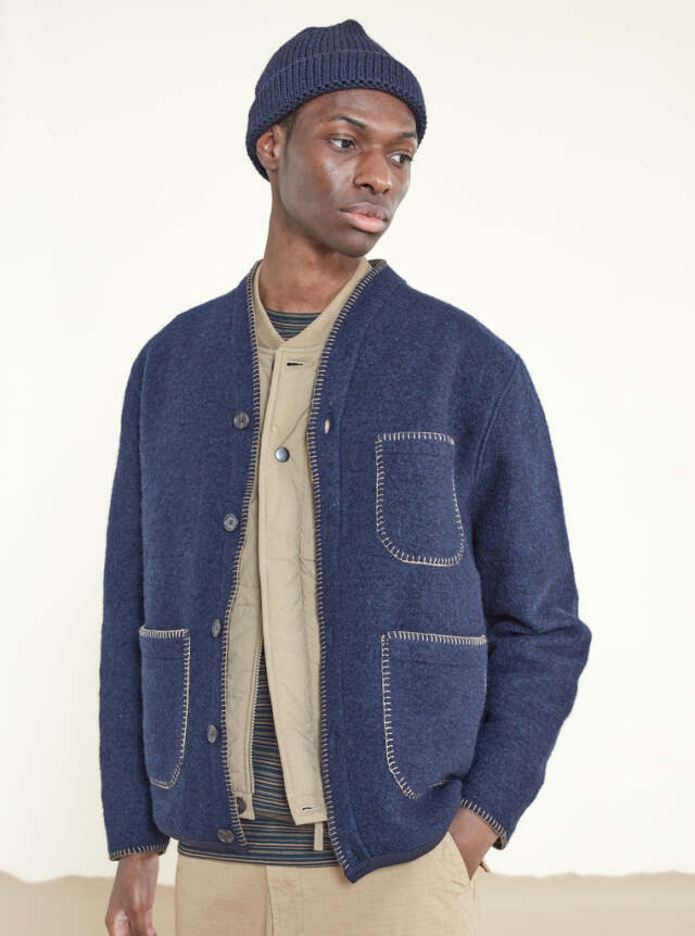 Universal Works ユニバーサルワークス Blanket Cardigan In Navy Wool Fleece