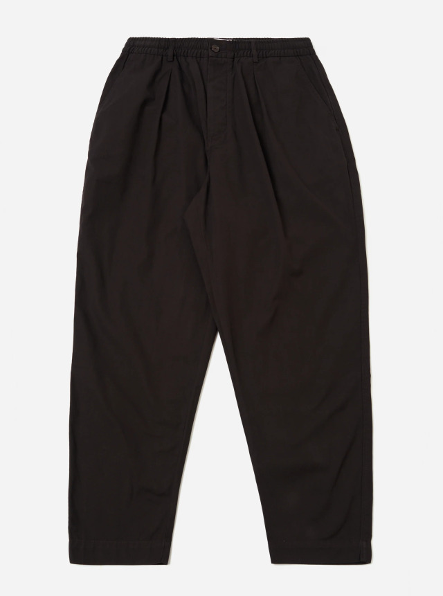 Universal Works. ユニバーサルワークス Licorice Summer Canvas Pleated Track Pant
