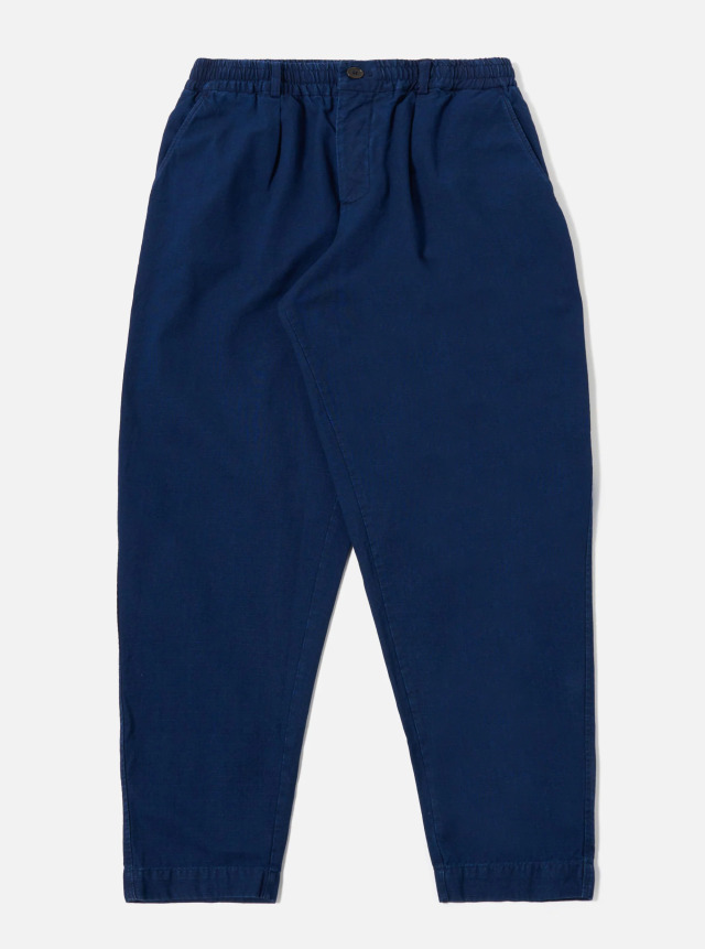 Universal Works. ユニバーサルワークス Indigo Kimstop Pleated Track Pant