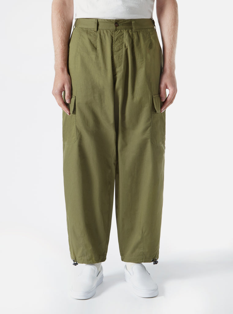 ユニバーサルワークス Universal Works Loose Cargo Pant In Olive Fine Twill