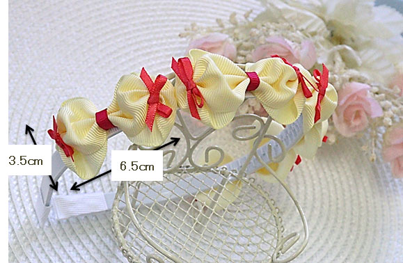 プランプチークスのカチューシャ