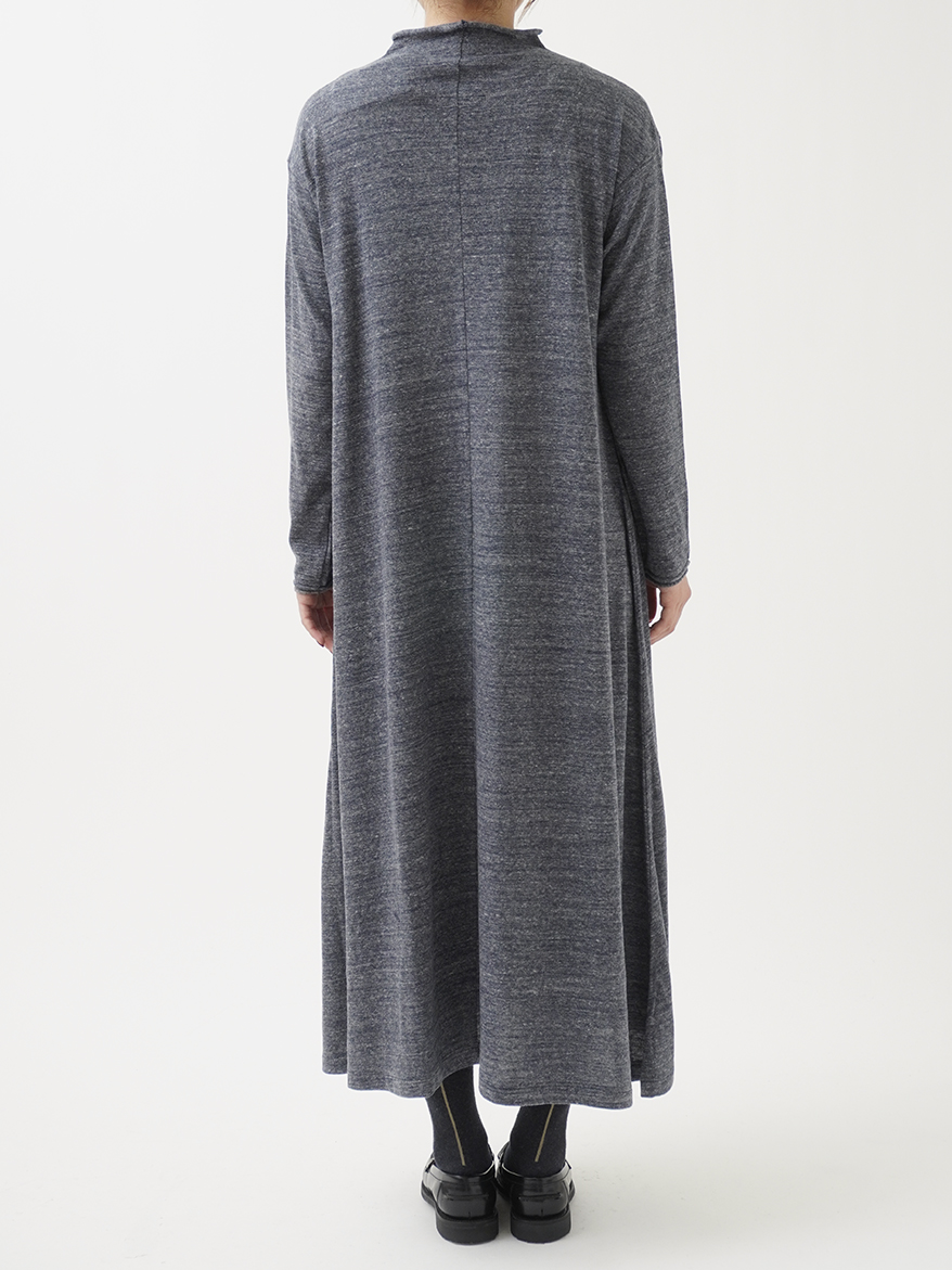 19／－ラフィウールガーゼ天竺 ボトル襟フレアワンピース