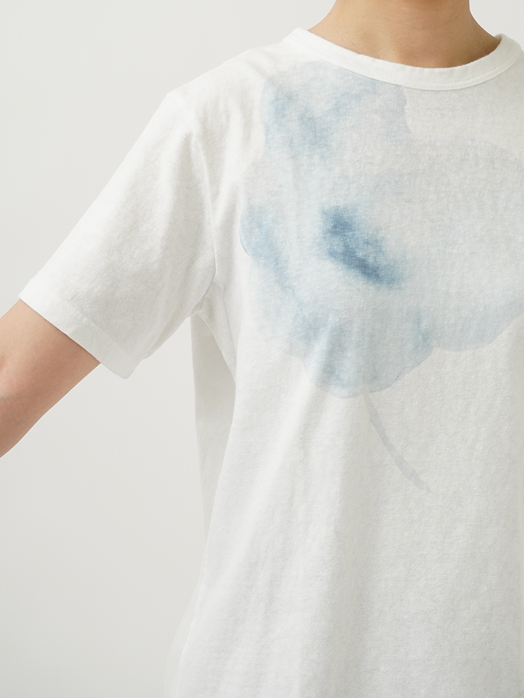 19／－ラフィ天竺花おぼろ柄プリントTシャツ