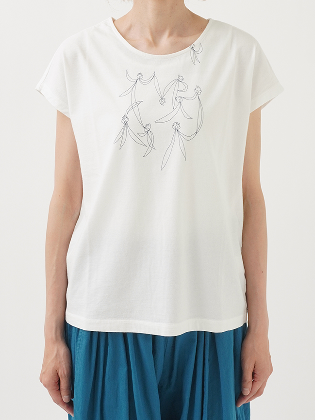 今季美品パラスパレス　ナチュラルソフト天竺草橘柄プリントＴシャツサイズ2ネイビー 30／－ナチュラルソフト天竺 草橘柄プリントTシャツ