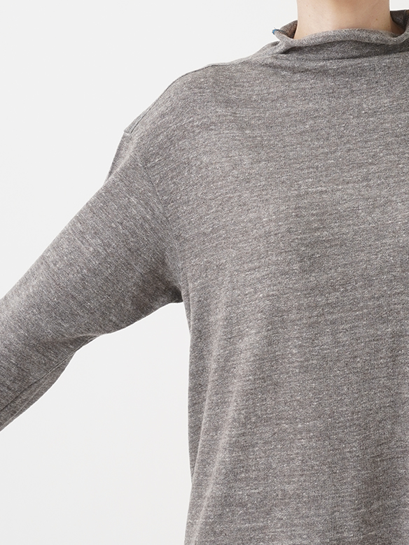 19／－ラフィウールガーゼ天竺 ボトル襟フレアプルオーバー