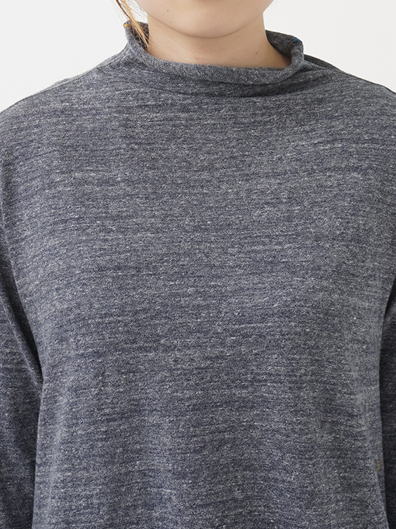 19／－ラフィウールガーゼ天竺 ボトル襟フレアプルオーバー