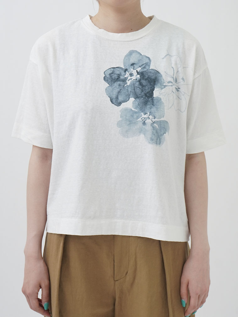 19／－ラフィ天竺 月見草柄プリントTシャツ