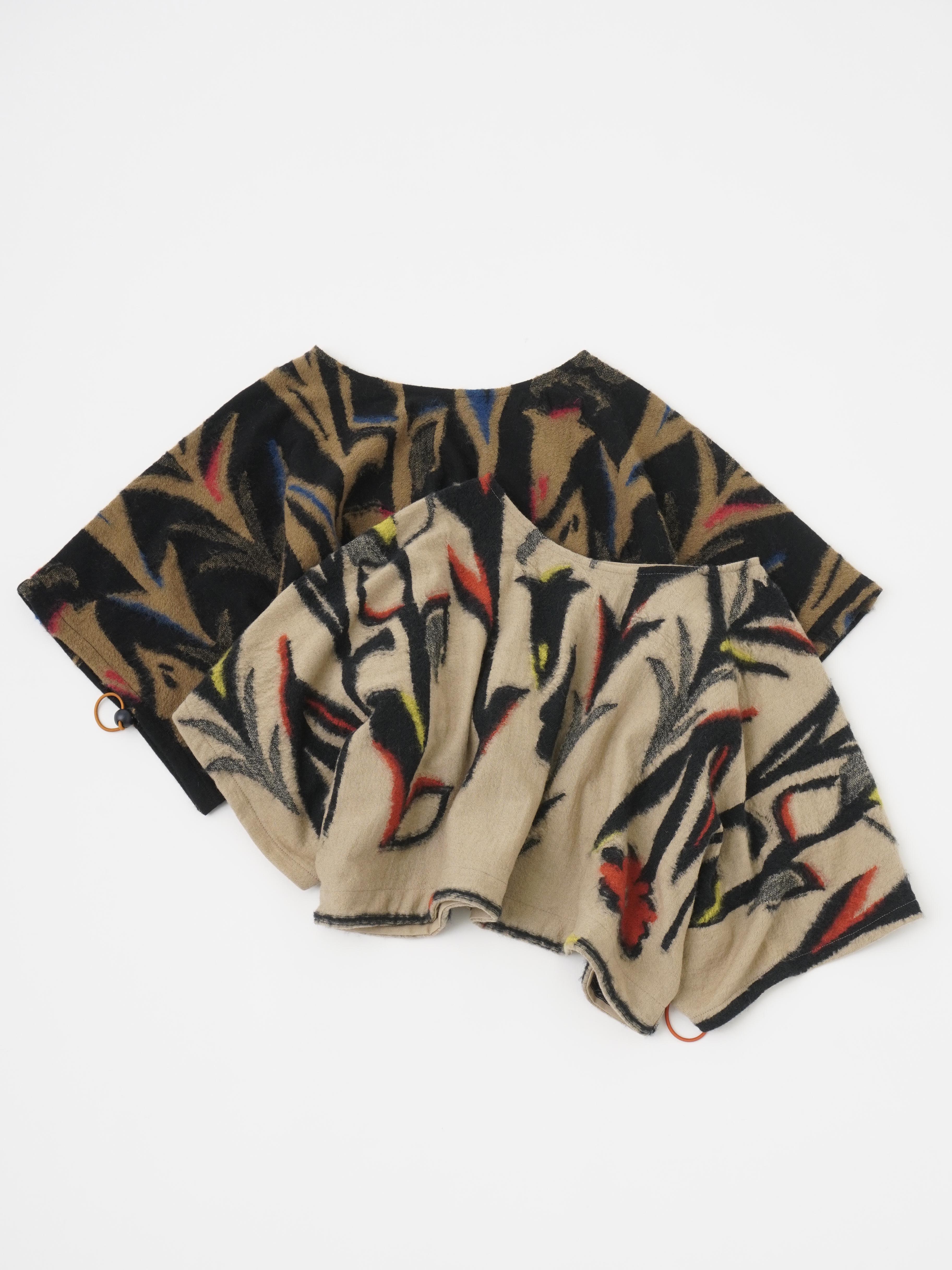 2／48カットジャガード小春柄 ドローコード付前後着られるベスト