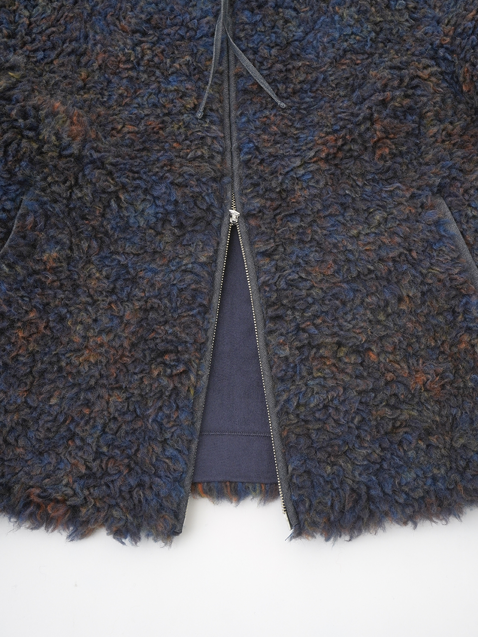 ウールボア寒星柄 ボトル襟ジップブルゾン