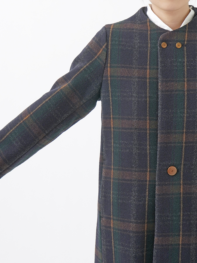 1／8バルーンモッサーチェック ボトル襟コート