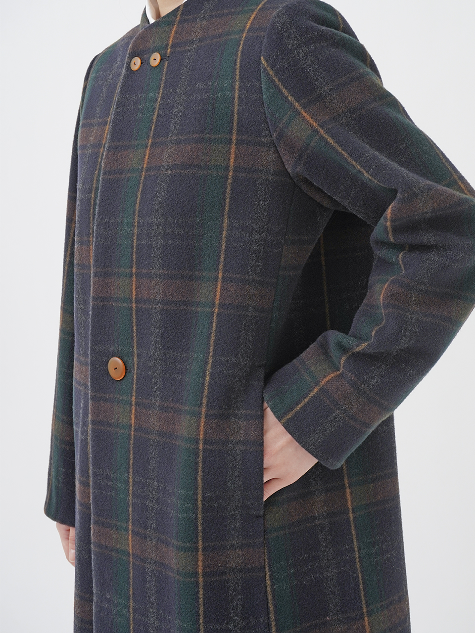 1／8バルーンモッサーチェック ボトル襟コート