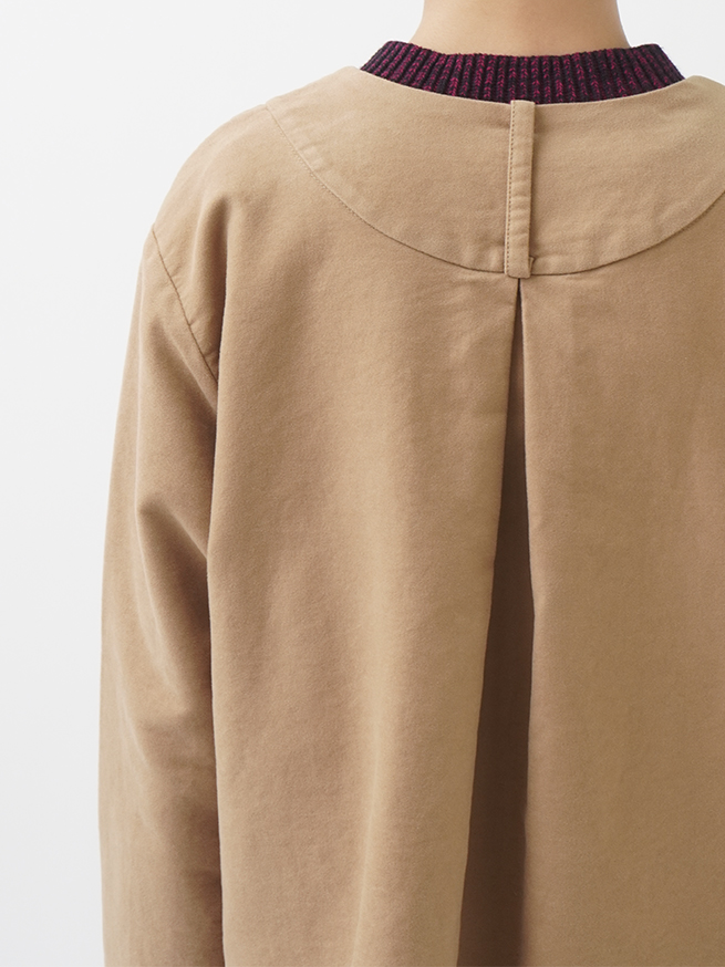 しなやかスエード クルー襟ジャケット