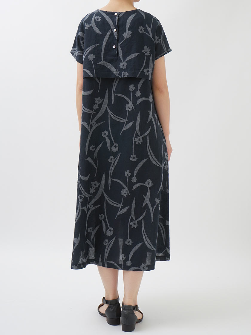 マンナイン mannine 鶏プリント 長袖ひざ丈ワンピース M 【公式通販】