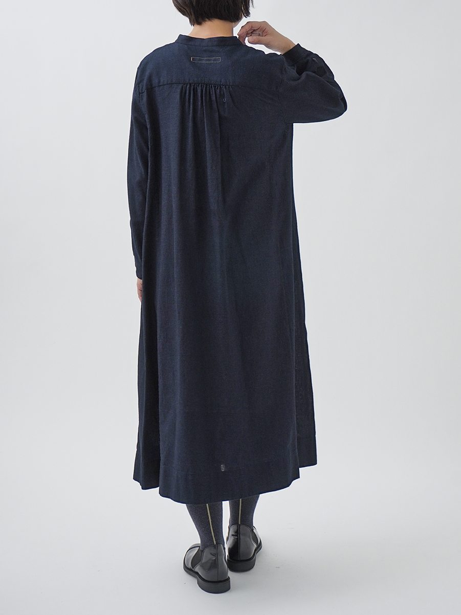 16／－インディゴガーゼ スタンド襟ワンピース