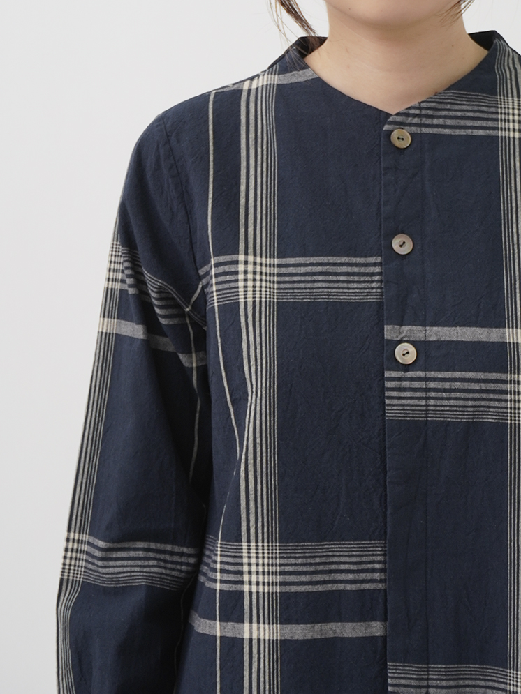 16／1綿麻春格子'26 ボトル襟ワンピース