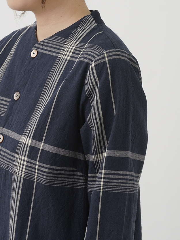 16／1綿麻春格子'26 ボトル襟ワンピース