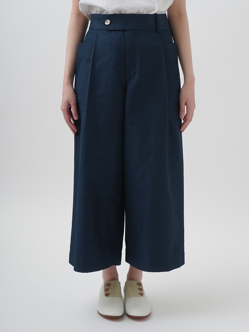 100／2コットンラミーツイルタックパンツ