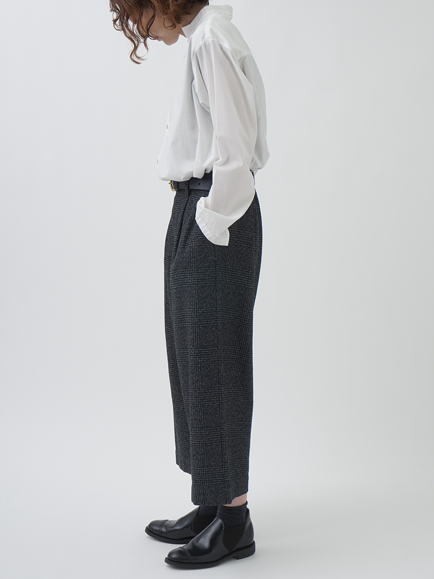 撚り杢インディゴコットンツィード タックパンツ